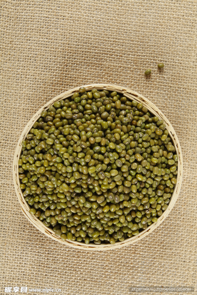 绿豆五谷杂粮图片