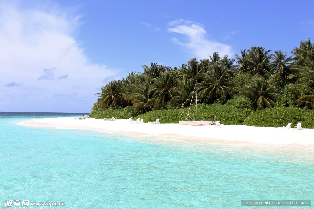 马尔代夫沙滩海岸图片