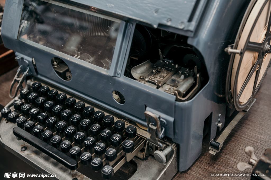 打字机特写图片