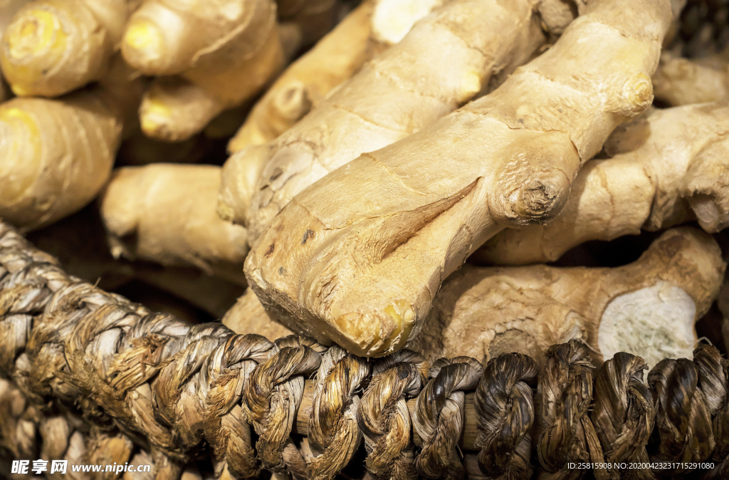 生姜五香调味图片