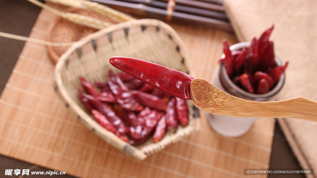 干辣椒辣椒五香调味图片