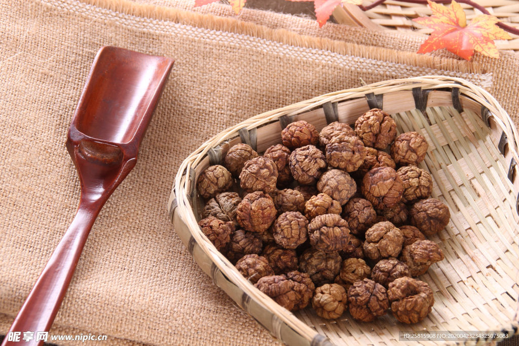 草豆蔻五香调味图片