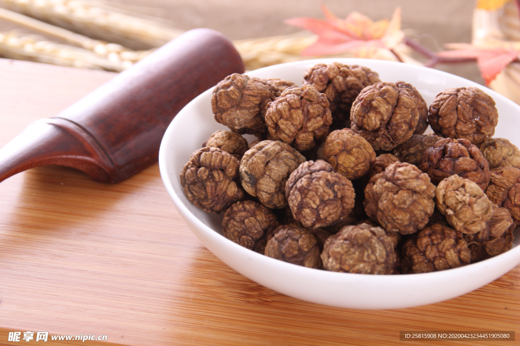 草豆蔻五香调味图片