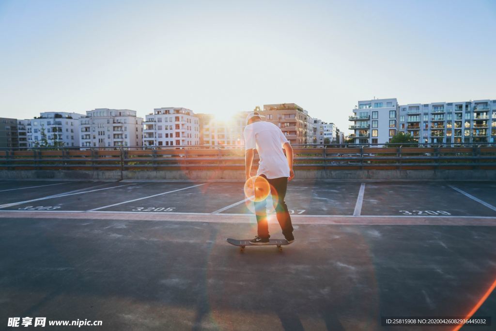 滑板休闲运动炫酷图片