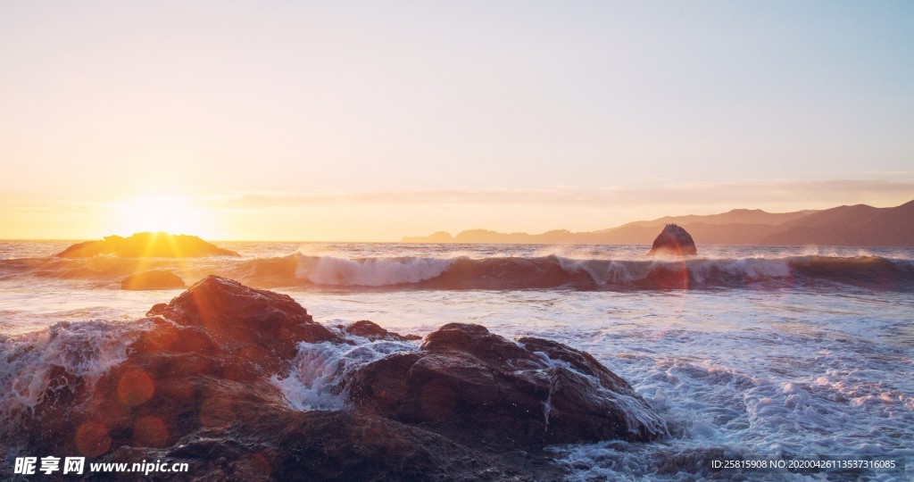 沙滩海岸唯美图片