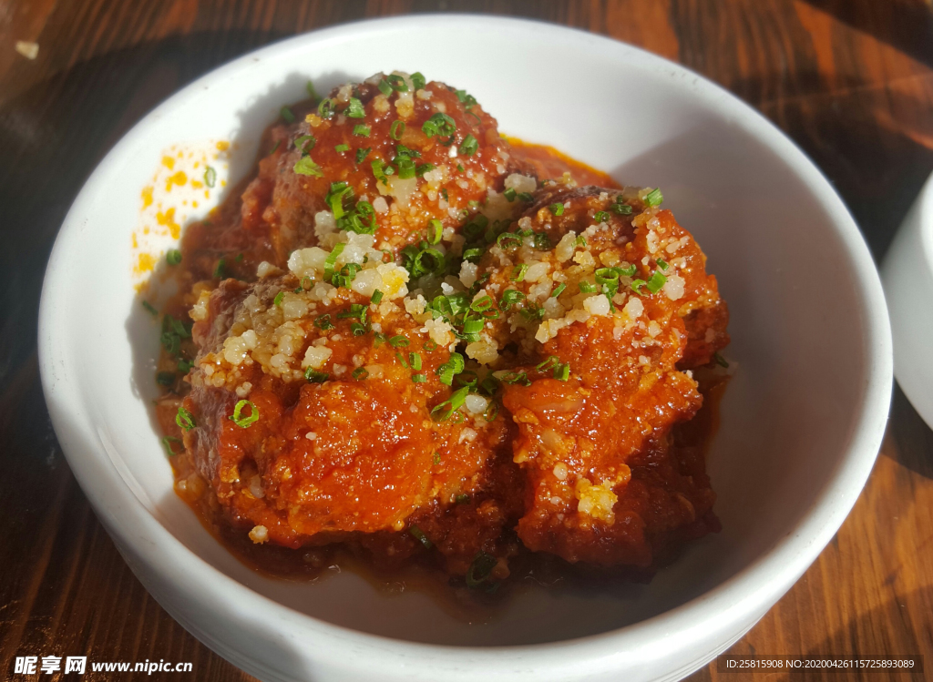 鸡翅烤鸡翅图片