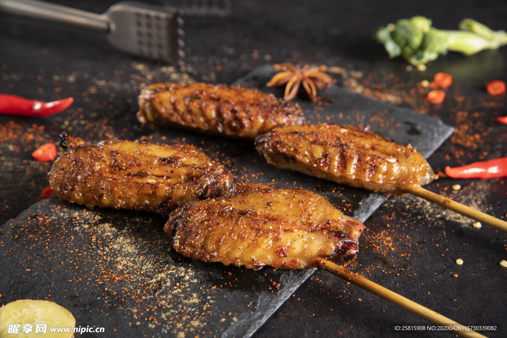 鸡翅烤鸡翅图片