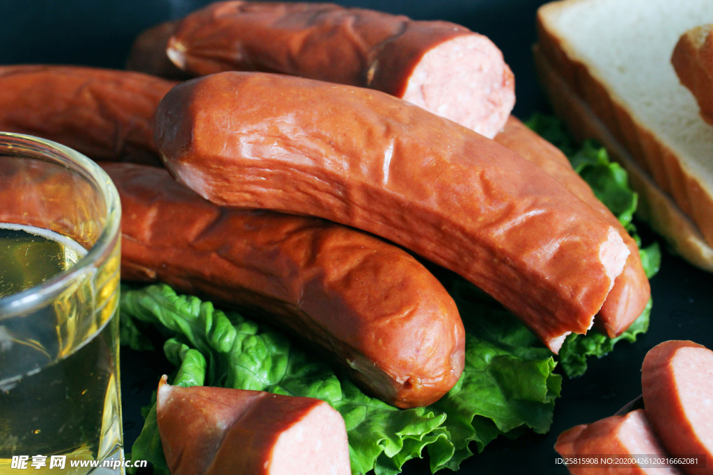 火腿肠午餐肉图片