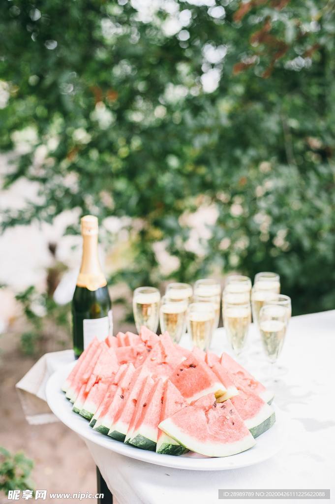 西瓜香槟