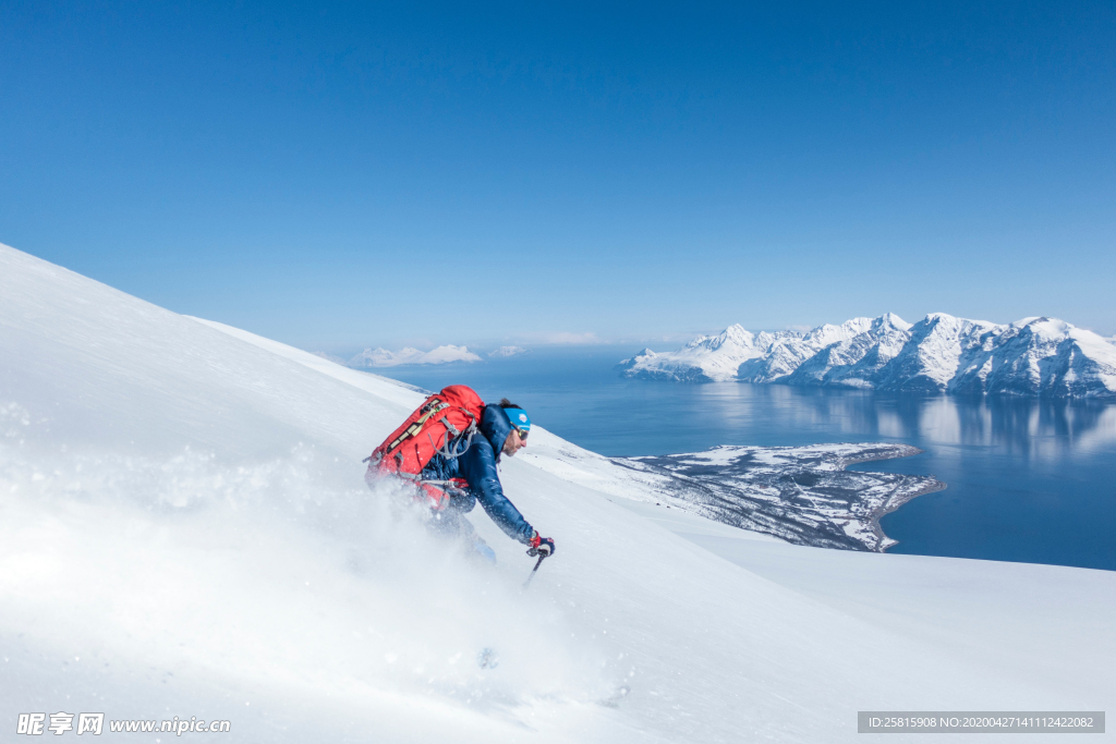 滑雪运动滑雪板图片