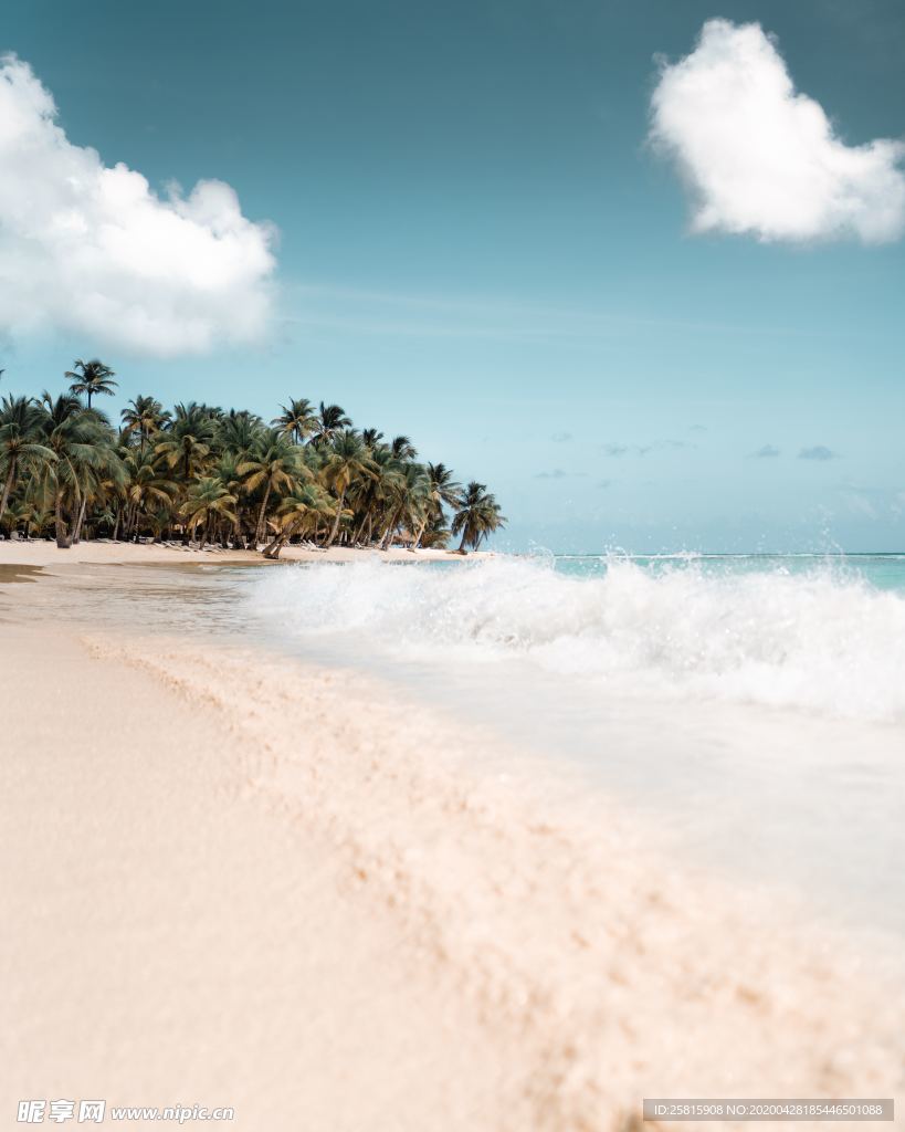 沙滩海岸唯美图片