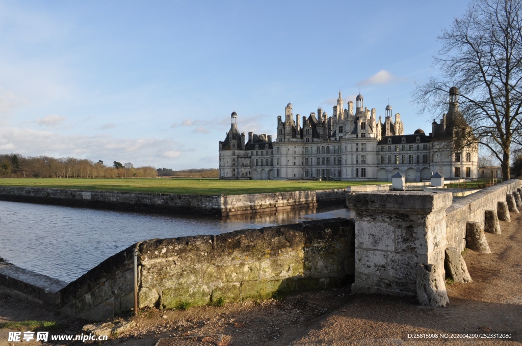 香波堡建筑风景图片