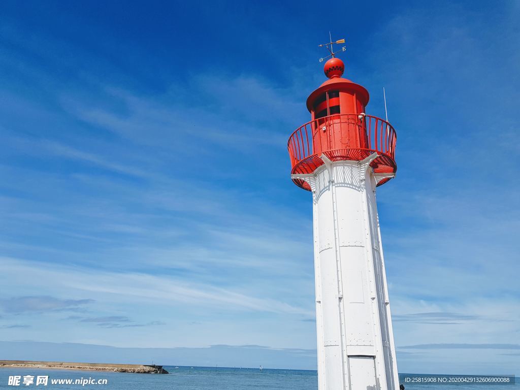 灯塔航海方向指示图片