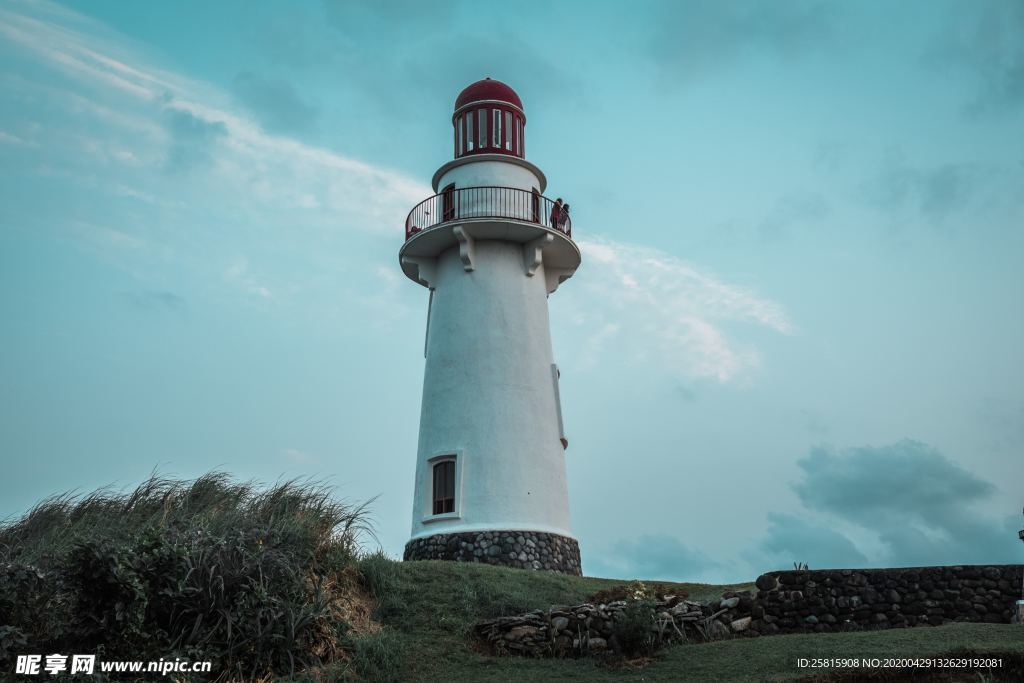 灯塔航海方向指示图片