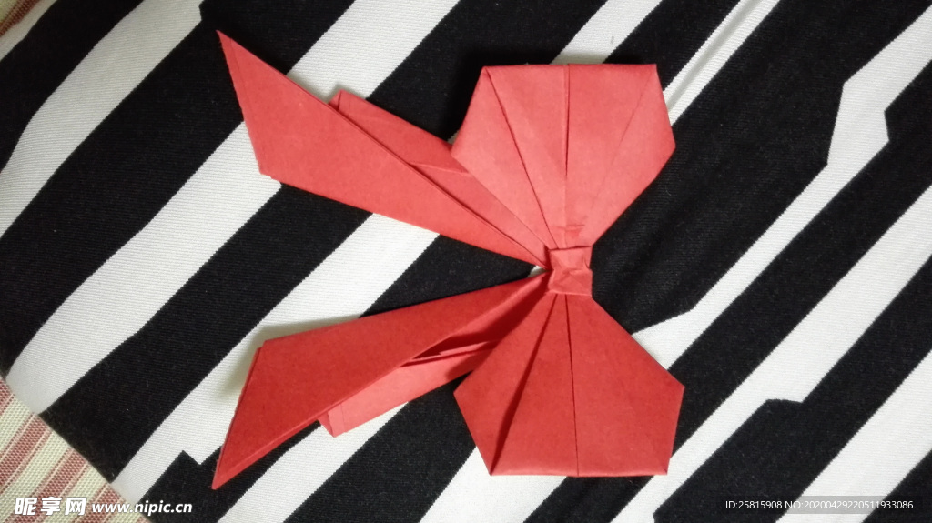 纸鹤折纸剪纸叠纸趣味图片