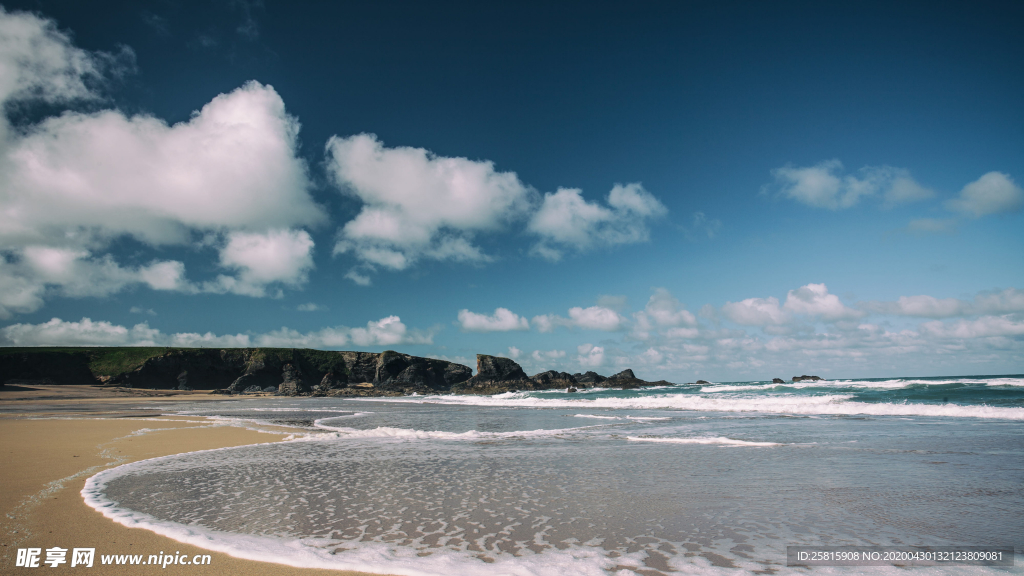 沙滩海岸唯美图片