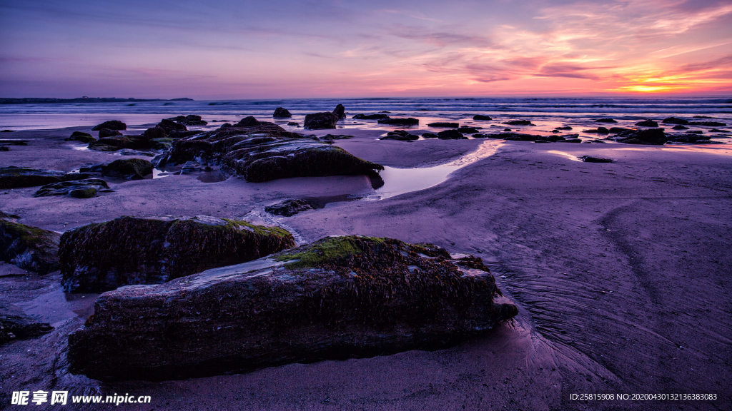 沙滩海岸唯美图片