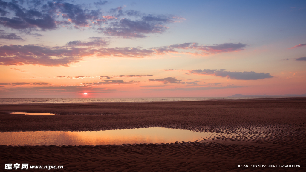 沙滩海岸唯美图片