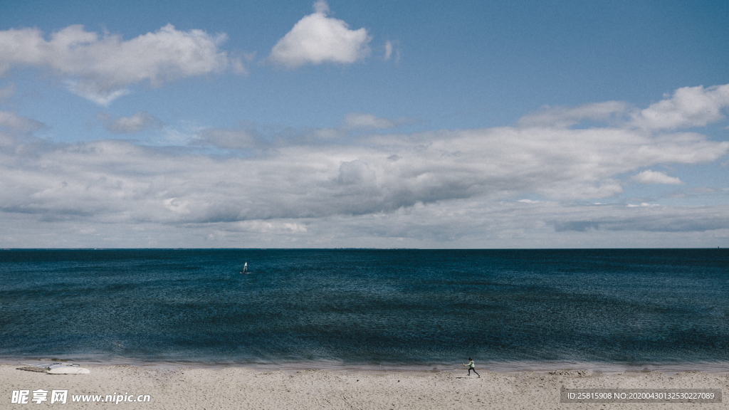 沙滩海岸唯美图片