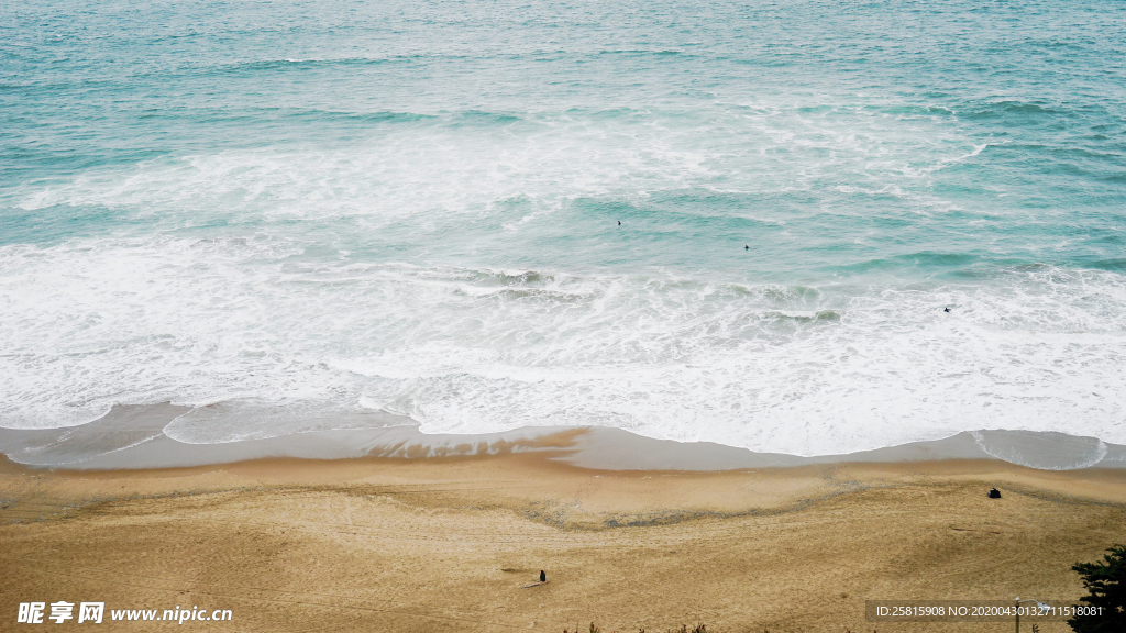 沙滩海岸唯美图片