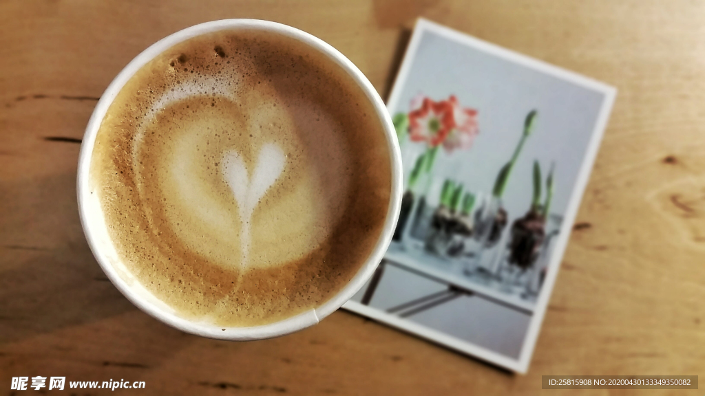 咖啡拉花咖啡图片