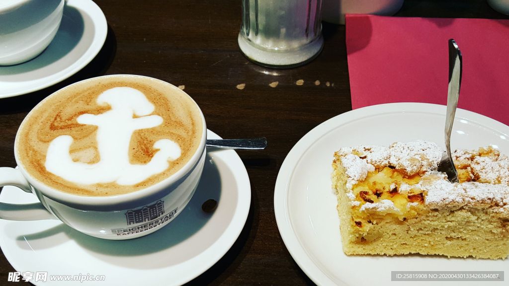 咖啡拉花咖啡图片