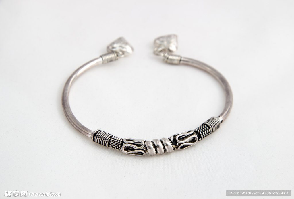 手镯镯子图片