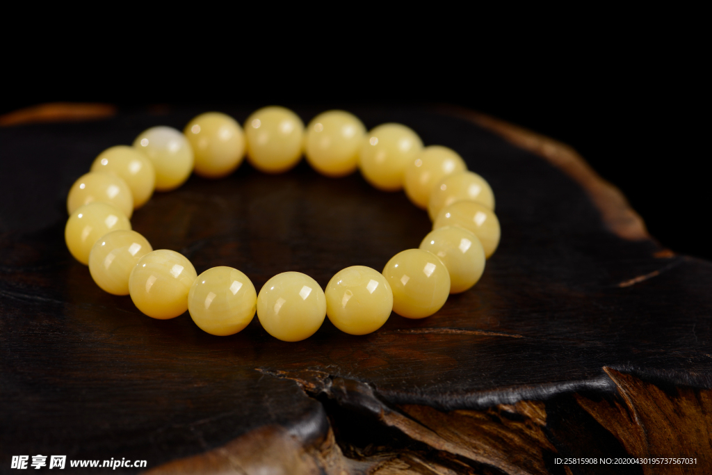 蜜蜡黄色手串手链图片