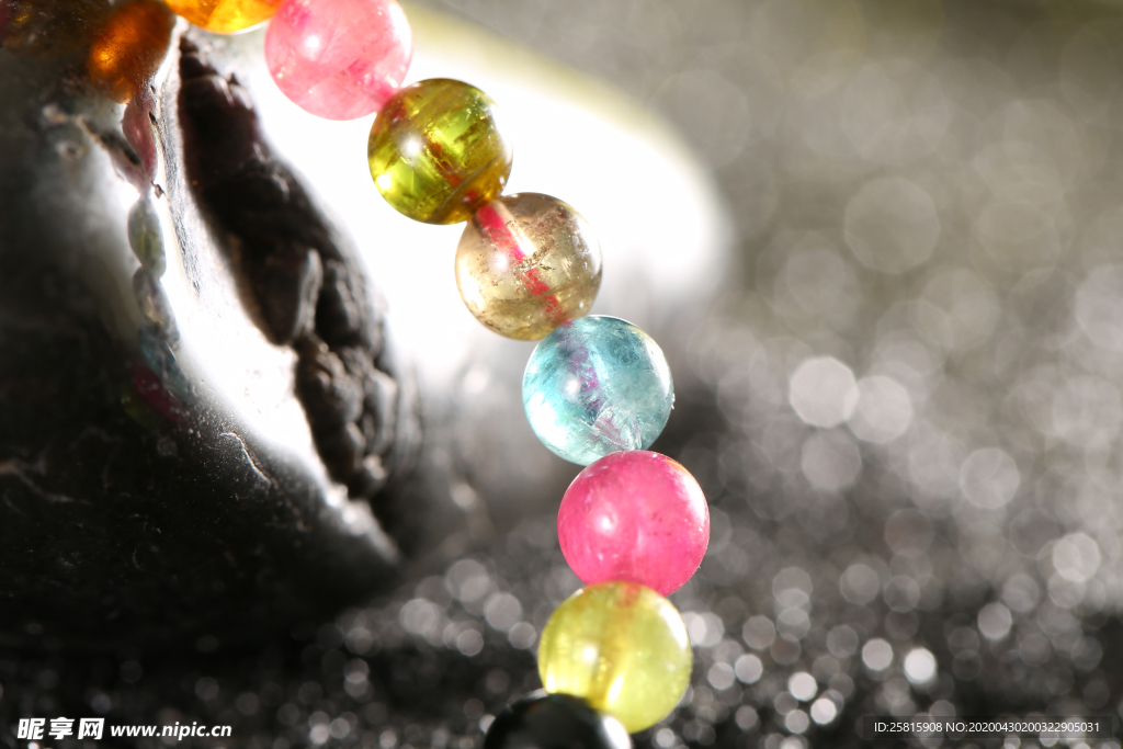 水晶手串手链图片