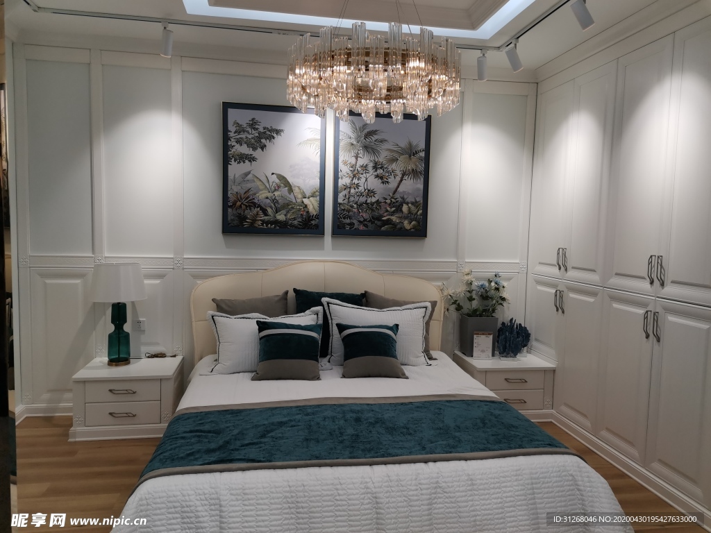 白色衣柜  欧式衣柜 简欧风