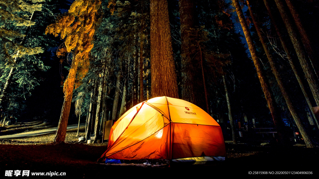 帐篷户外住宿露营图片