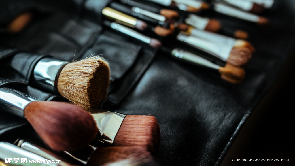 化妆刷样式图片