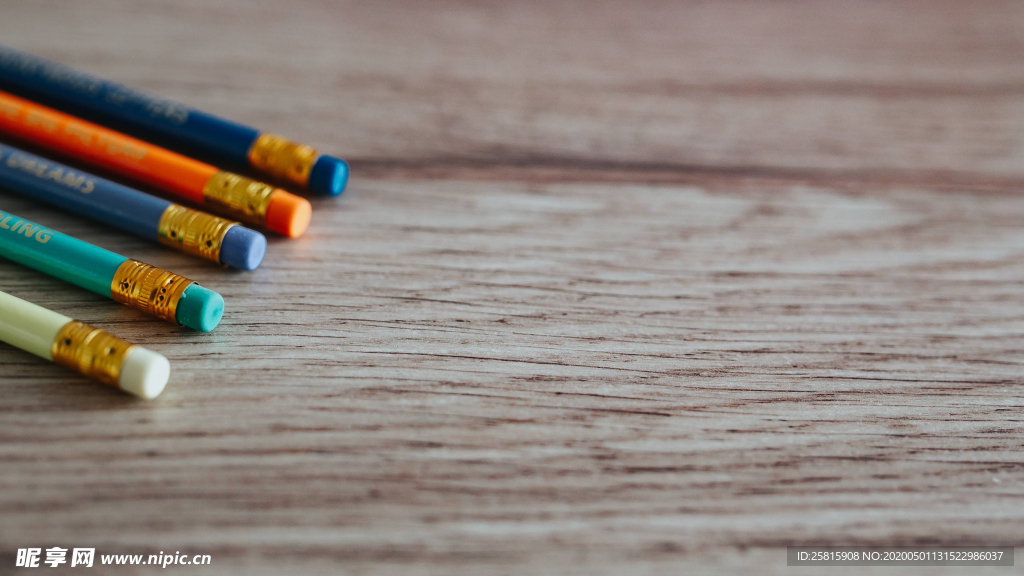 铅笔彩色铅笔图片