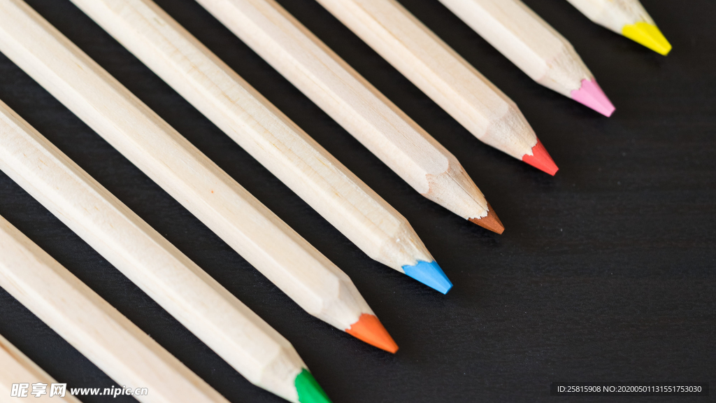 铅笔彩色铅笔图片