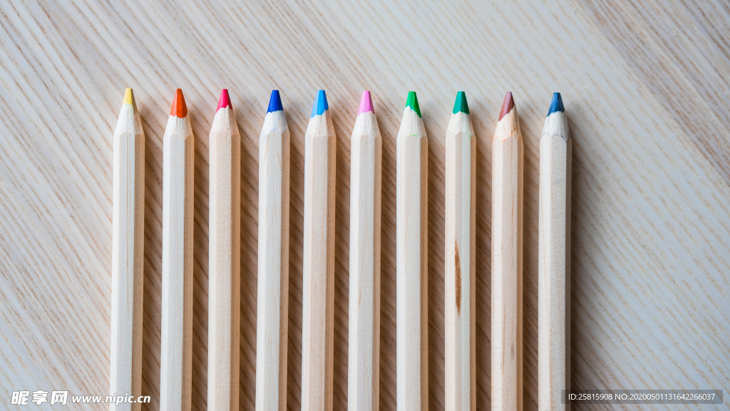 铅笔彩色铅笔图片