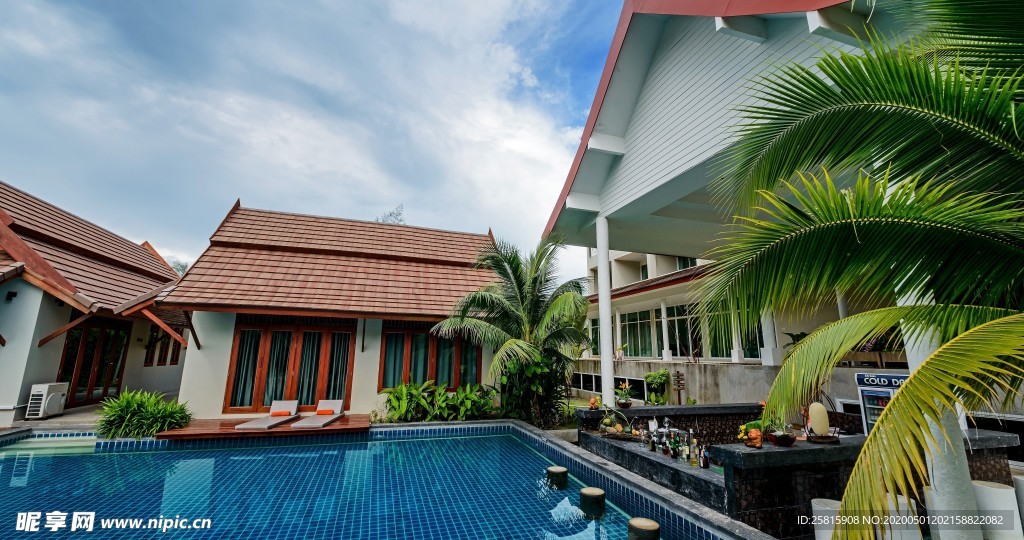 酒店游泳池图片