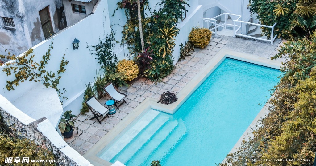 酒店游泳池图片