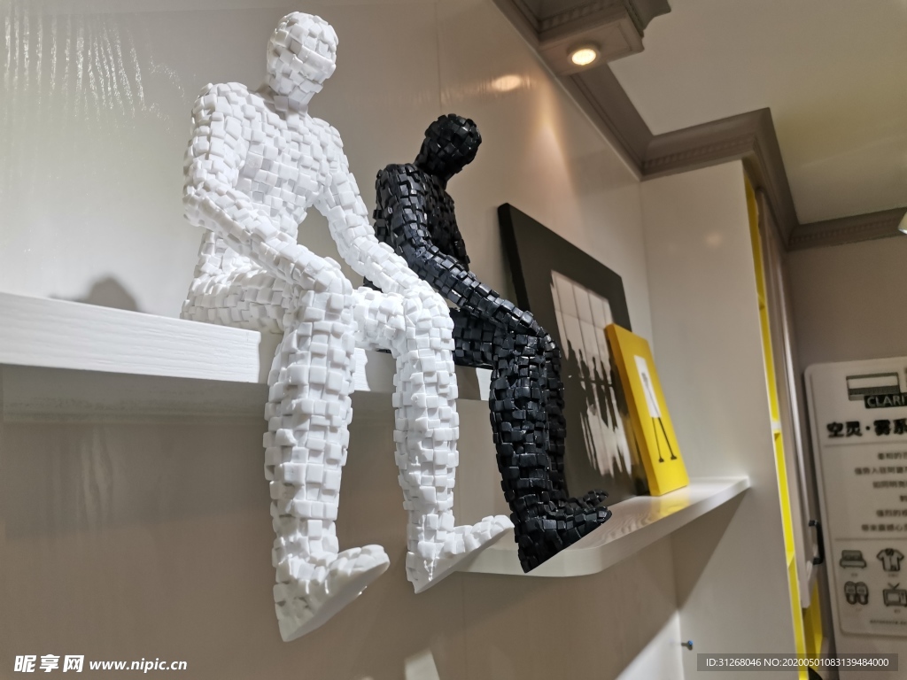 黑白人物 装饰品