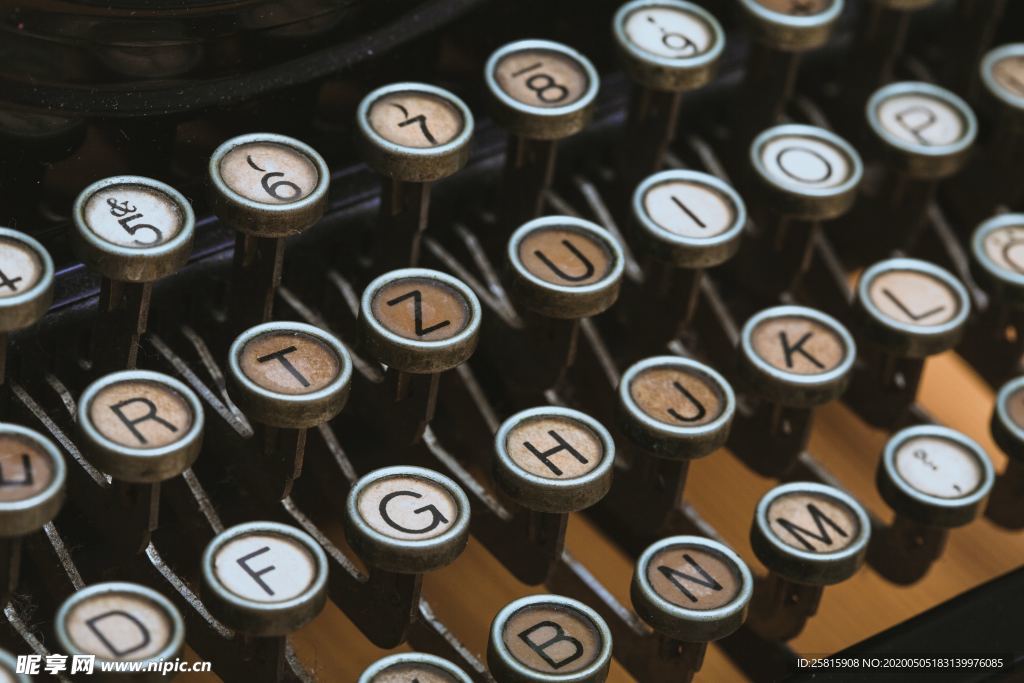 打字机特写图片