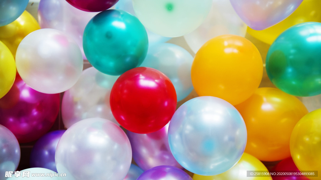 气球缤纷图片