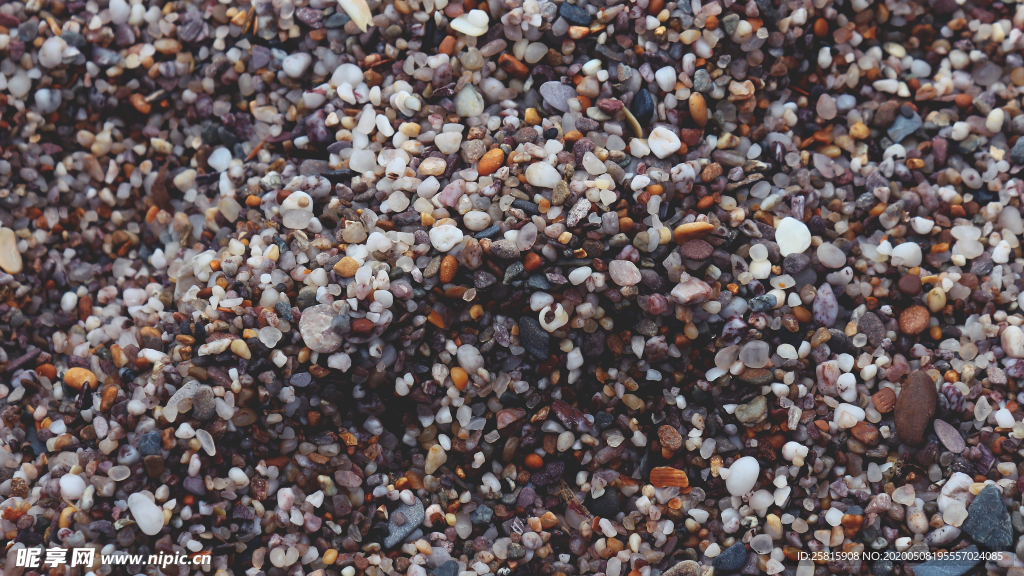 鹅卵石砂石图片