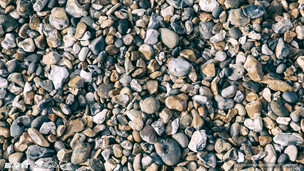 鹅卵石砂石图片