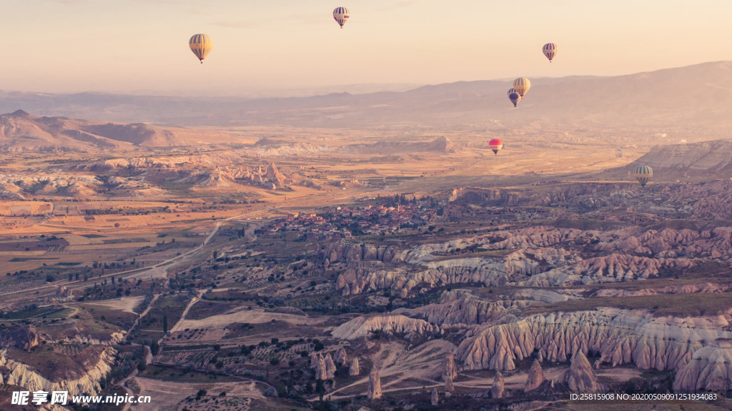 热气球缤纷绚丽图片