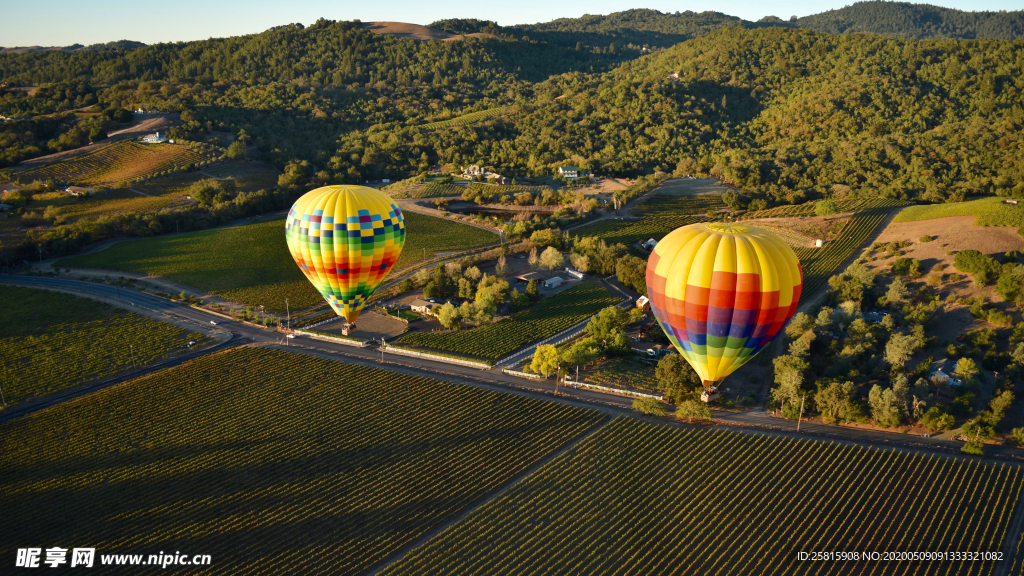 热气球缤纷绚丽图片