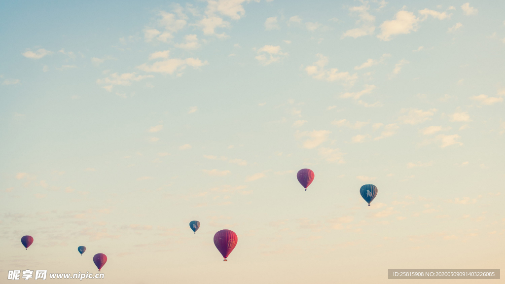 热气球缤纷绚丽图片