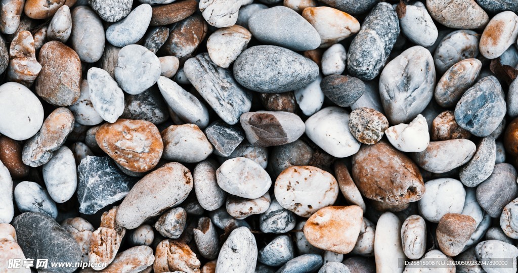 鹅卵石砂石图片