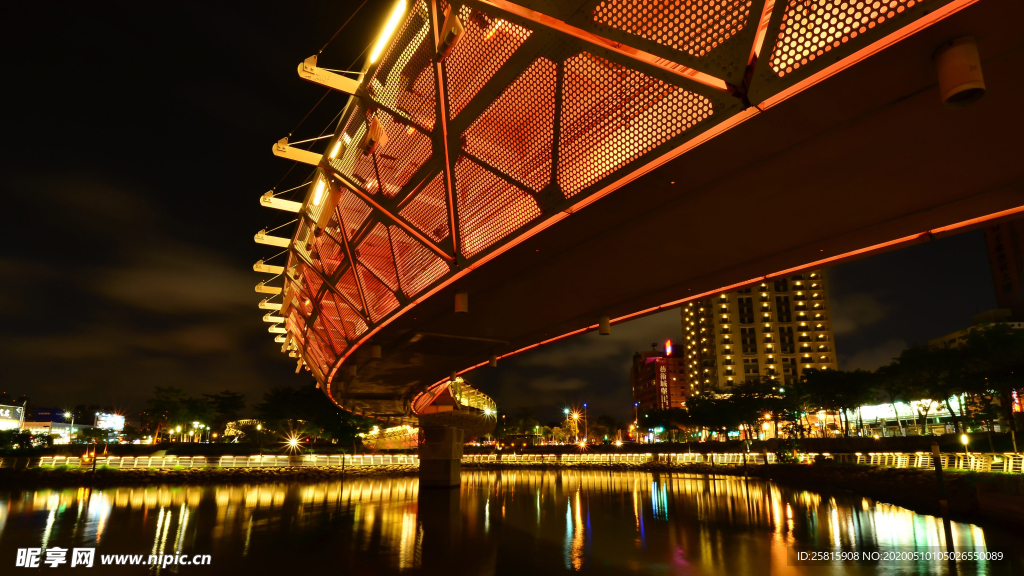 城市魅力夜景图片