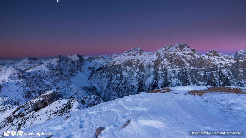 雪山冰川积雪图片