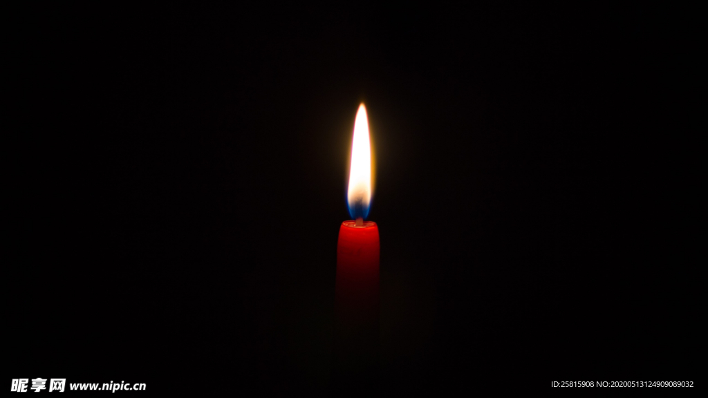 蜡烛烛光火苗图片
