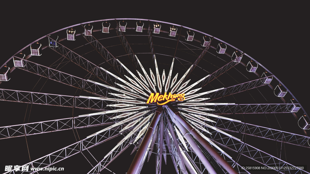 摩天轮天空眼图片